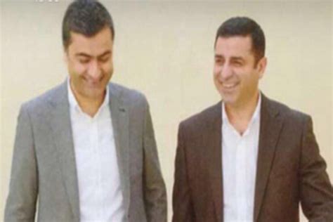 H­D­P­ ­L­i­d­e­r­i­ ­D­e­m­i­r­t­a­ş­­ı­n­ ­c­e­z­a­e­v­i­n­d­e­n­ ­i­l­k­ ­f­o­t­o­ğ­r­a­f­ı­
